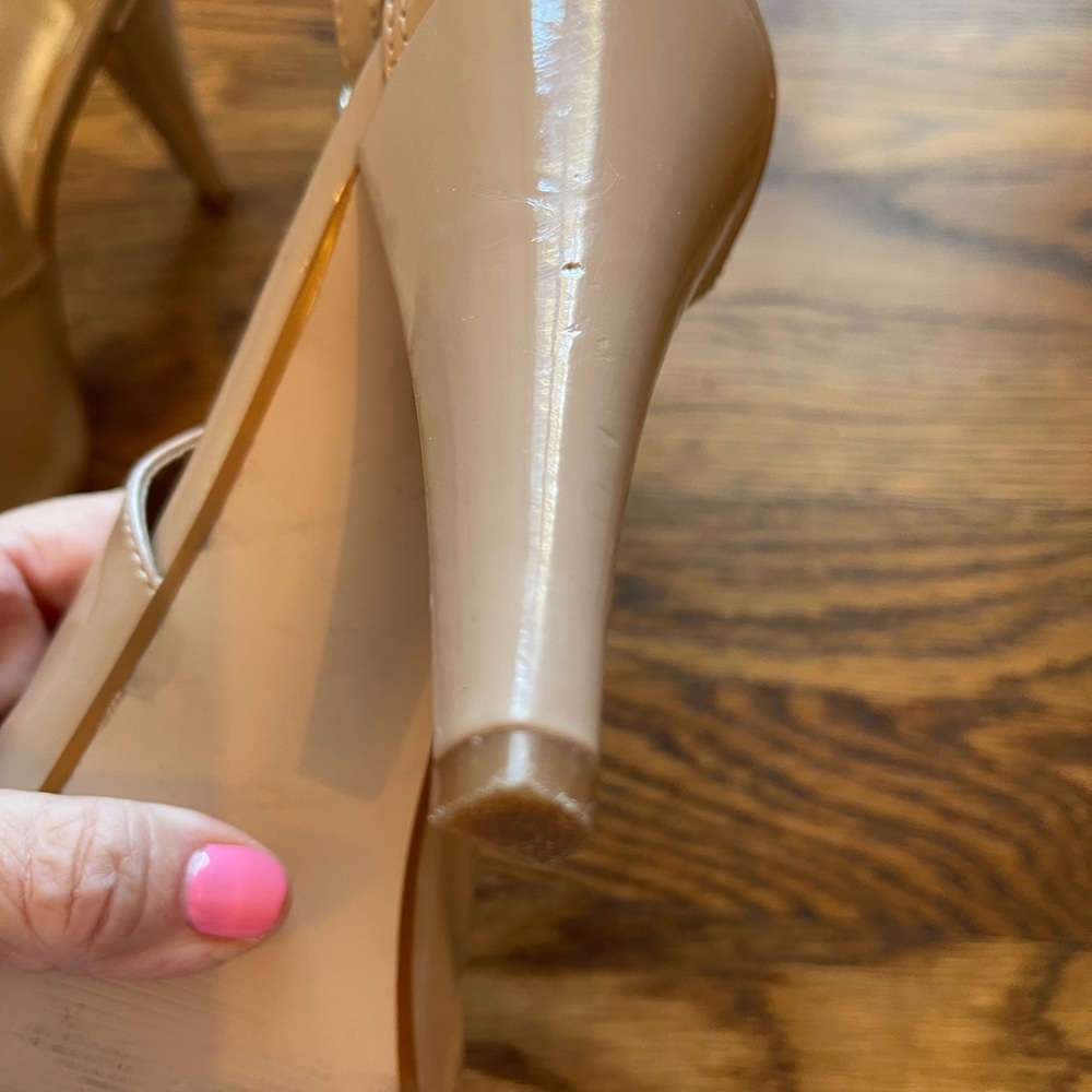 Fergalicious By Fergie Women’s Mona Neutral Patton Sling Back Dress Heels 10M - Picture 10 of 13
